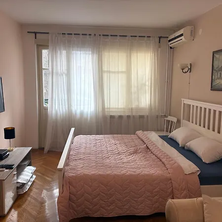 아파트 Sat 베오그라드